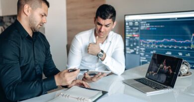 Navigating Market Trends Like a Pro