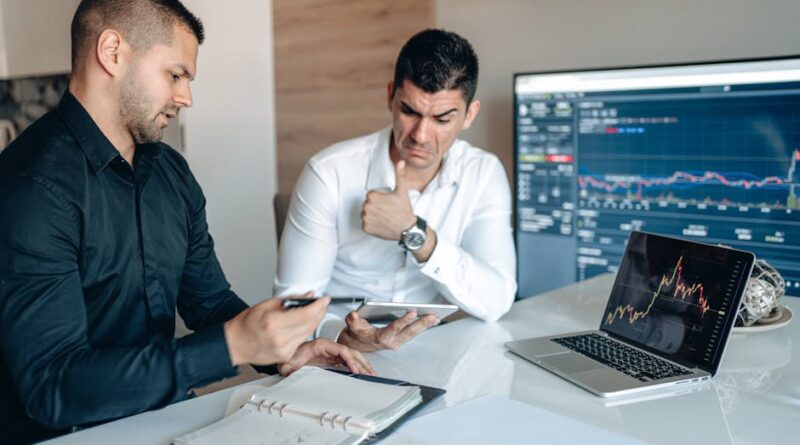 Navigating Market Trends Like a Pro