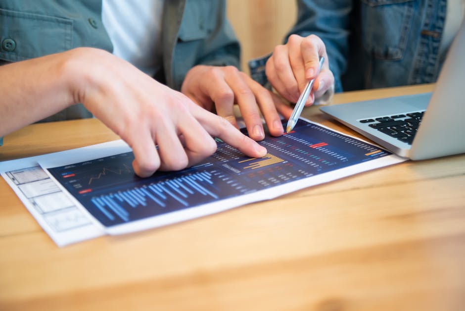 The Benefits of Working with a Financial Advisor